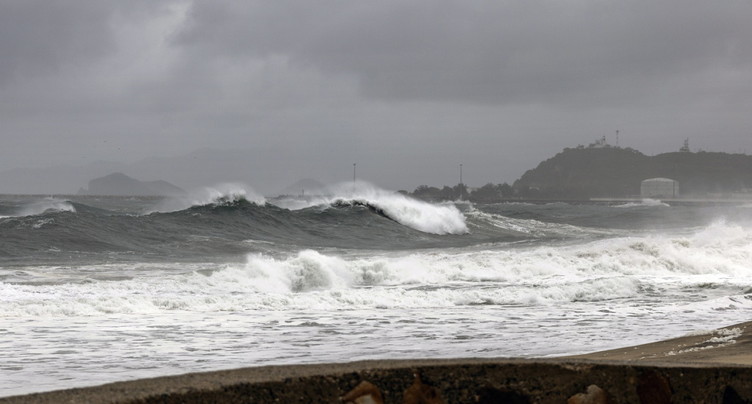 A l'approche des côtes du Mexique, l'ouragan Erick se renforce