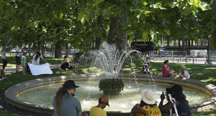 Des millions d'Européens souffrent sous une canicule précoce
